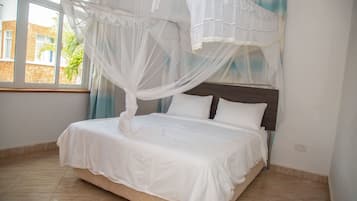 Casa standard, 3 quartos, para não fumantes, vista para o jardim | 3 quartos, ferros/tábuas de passar roupa, Wi-Fi de cortesia