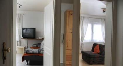 Appartements & Ferienwohnungen Wolf Usingen