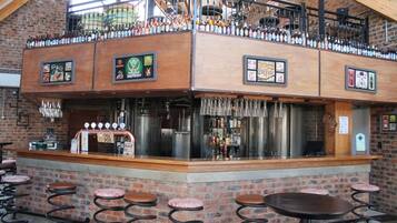 Bar (en la propiedad)