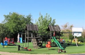 LekomrÄde för barn utomhus