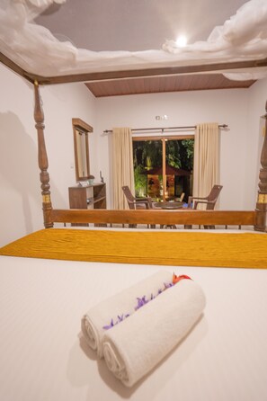 Chambre Double Deluxe, 1 grand lit, vue jardin