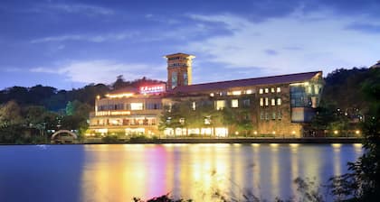 Guangzhou Valley View Hotspring Resort