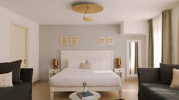 Familieværelse til 4 personer | Minibar, individuel indretning, sengetøj