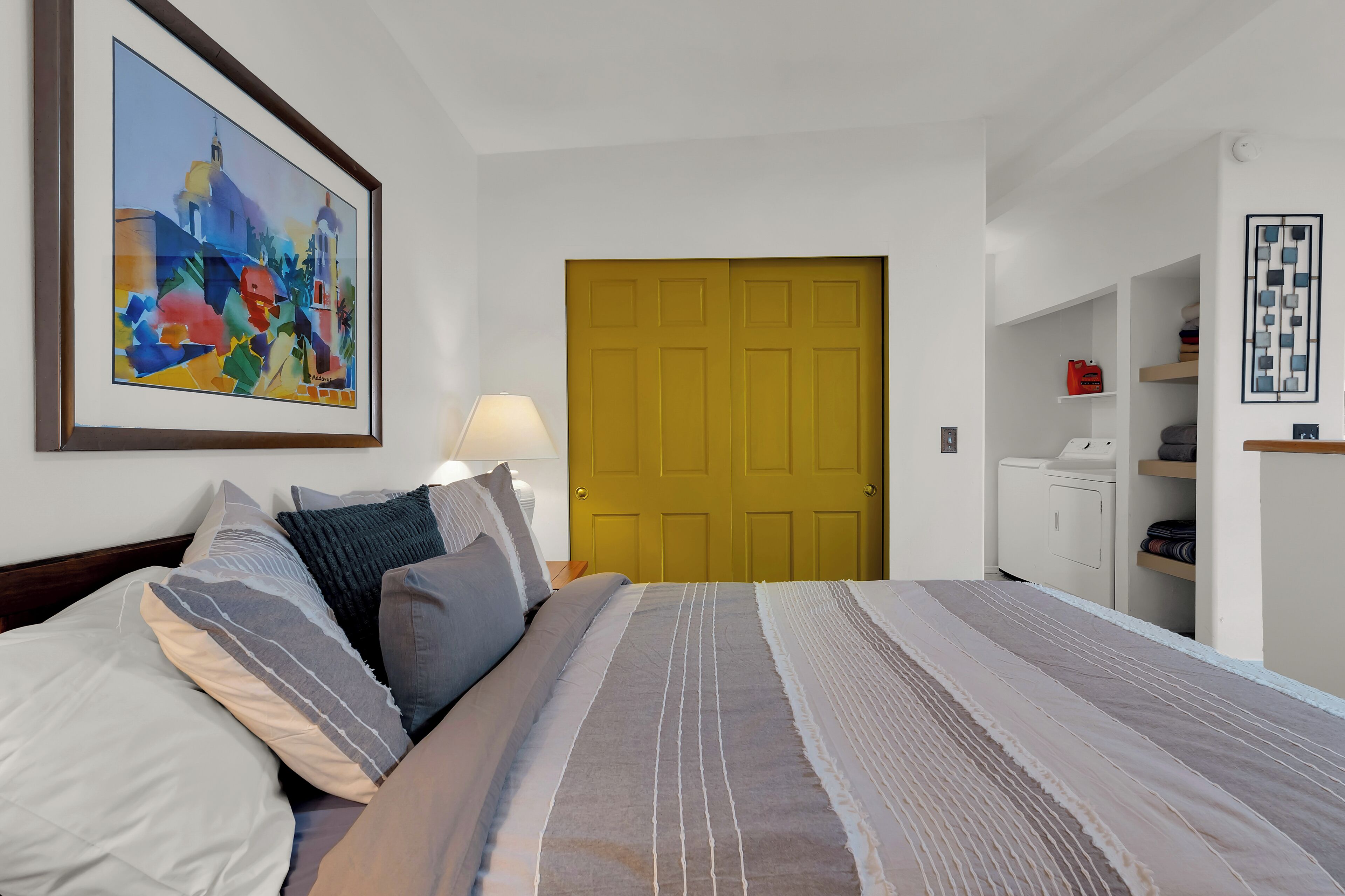 1 bedroom, iron/ironing board, WiFi (free), bed sheets