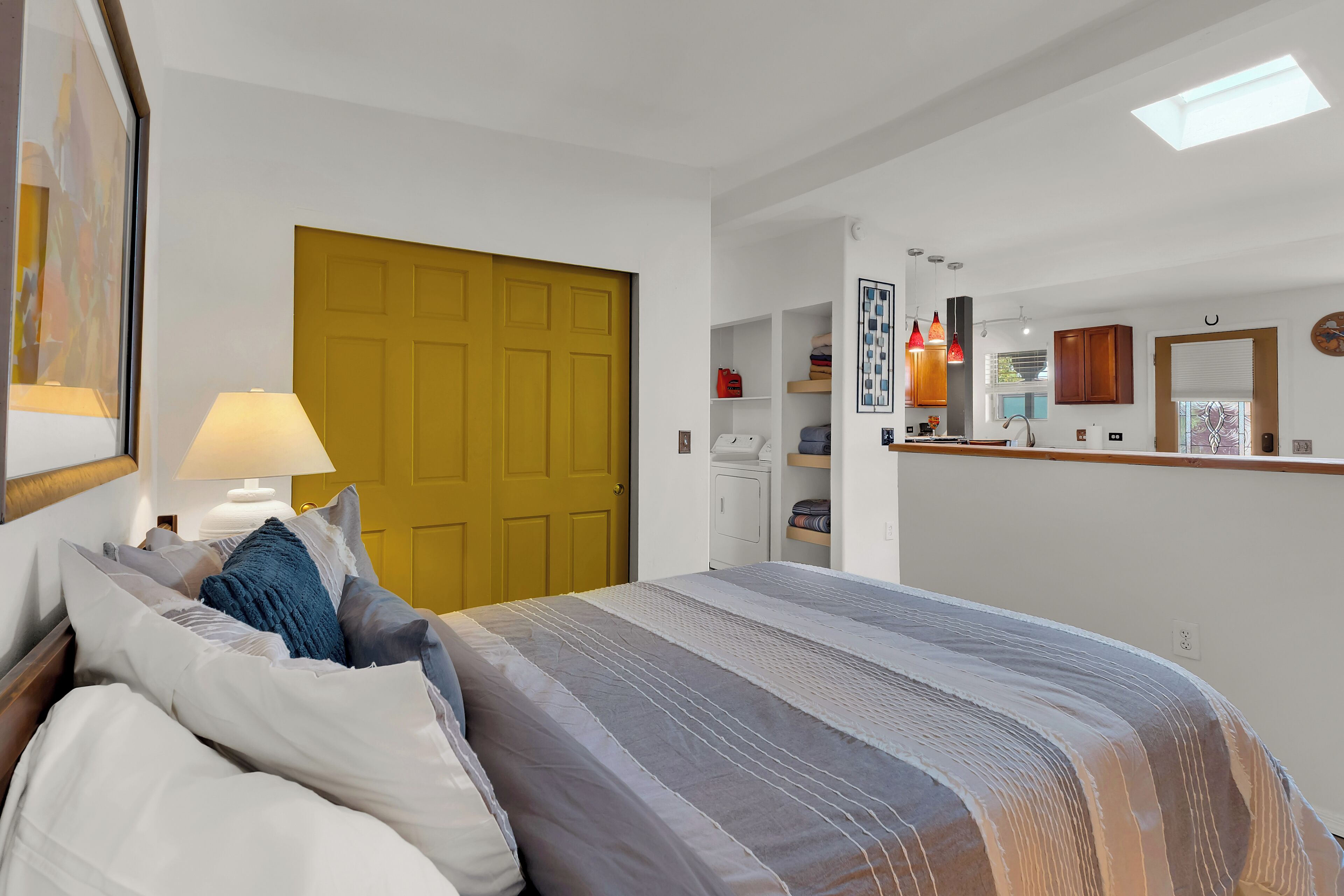 1 bedroom, iron/ironing board, free WiFi, bed sheets