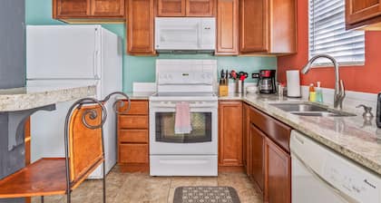 Una casita estilo Tucsonan en el centro de Tucson, a minutos de prácticamente todo.