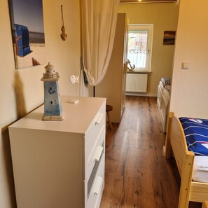 3 bedrooms, iron/ironing board, travel cot, free WiFi