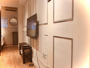 Chambre Double Deluxe, 1 grand lit, non-fumeurs, vue ville | Détail de l’intérieur
