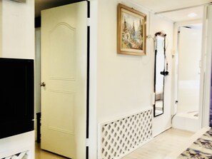 Chambre Familiale, plusieurs lits, non-fumeurs, vue jardin | 1 chambre, literie de qualité supérieure, surmatelas