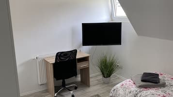 3 bedrooms, soundproofing, free WiFi