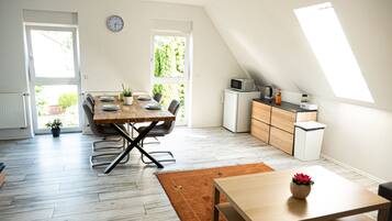 3 bedrooms, soundproofing, free WiFi