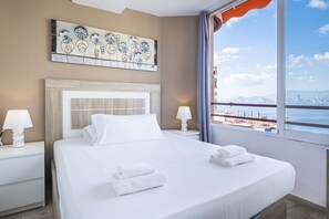 2 dormitorios, tabla de planchar con plancha, wifi gratis y ropa de cama