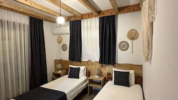 Comfort Twin Room | Premium bedding, down duvets, Select Comfort beds, minibar