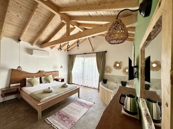 Deluxe-Doppelzimmer | Hochwertige Bettwaren, Daunenbettdecken, Select-Comfort-Betten, Minibar