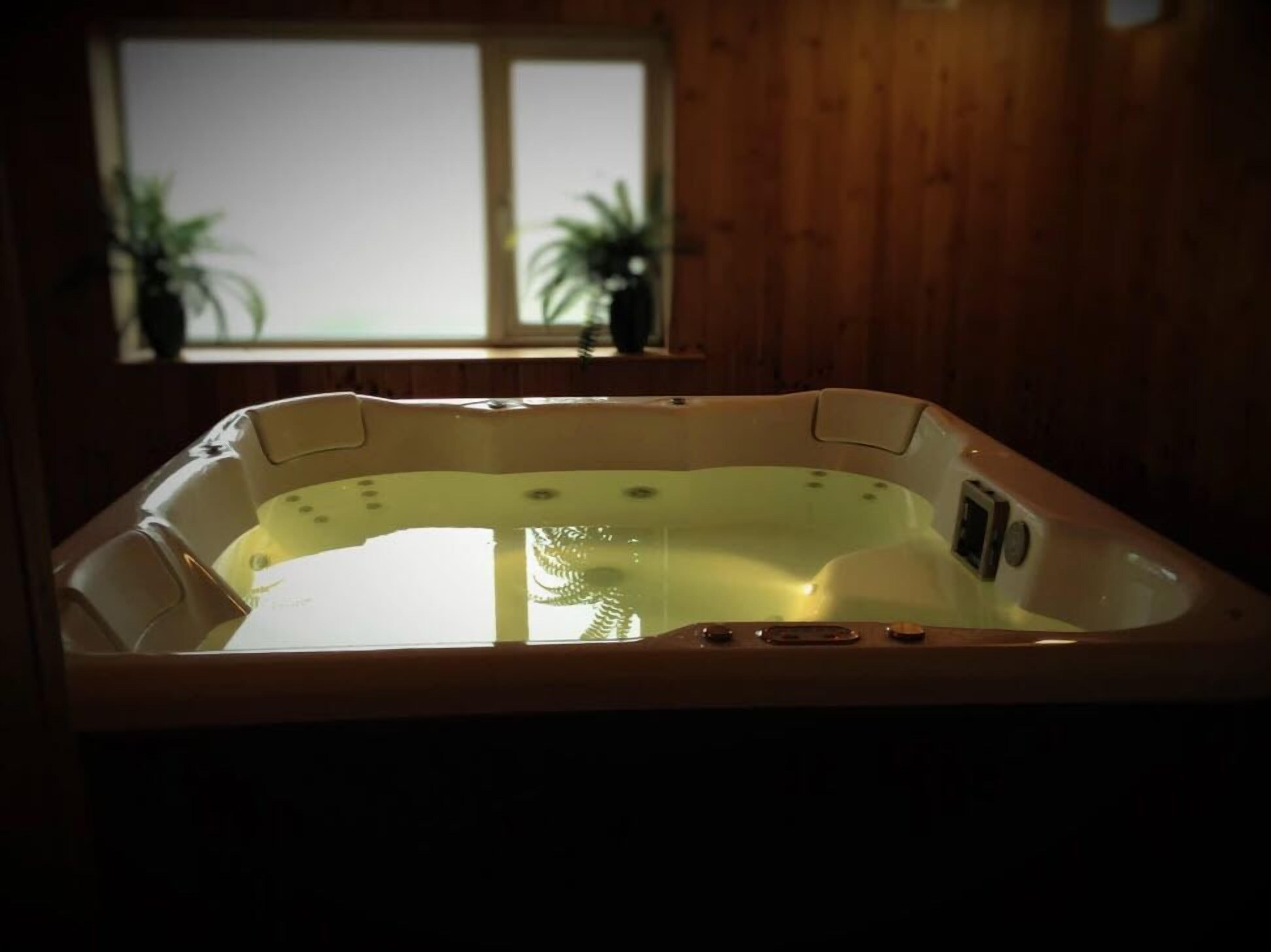 Bain à remous intérieur