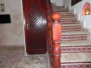 Staircase - Dar Bianca (El Jadida)