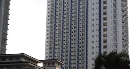 Spacious 2-BR Condo @ Grass, Quezon City