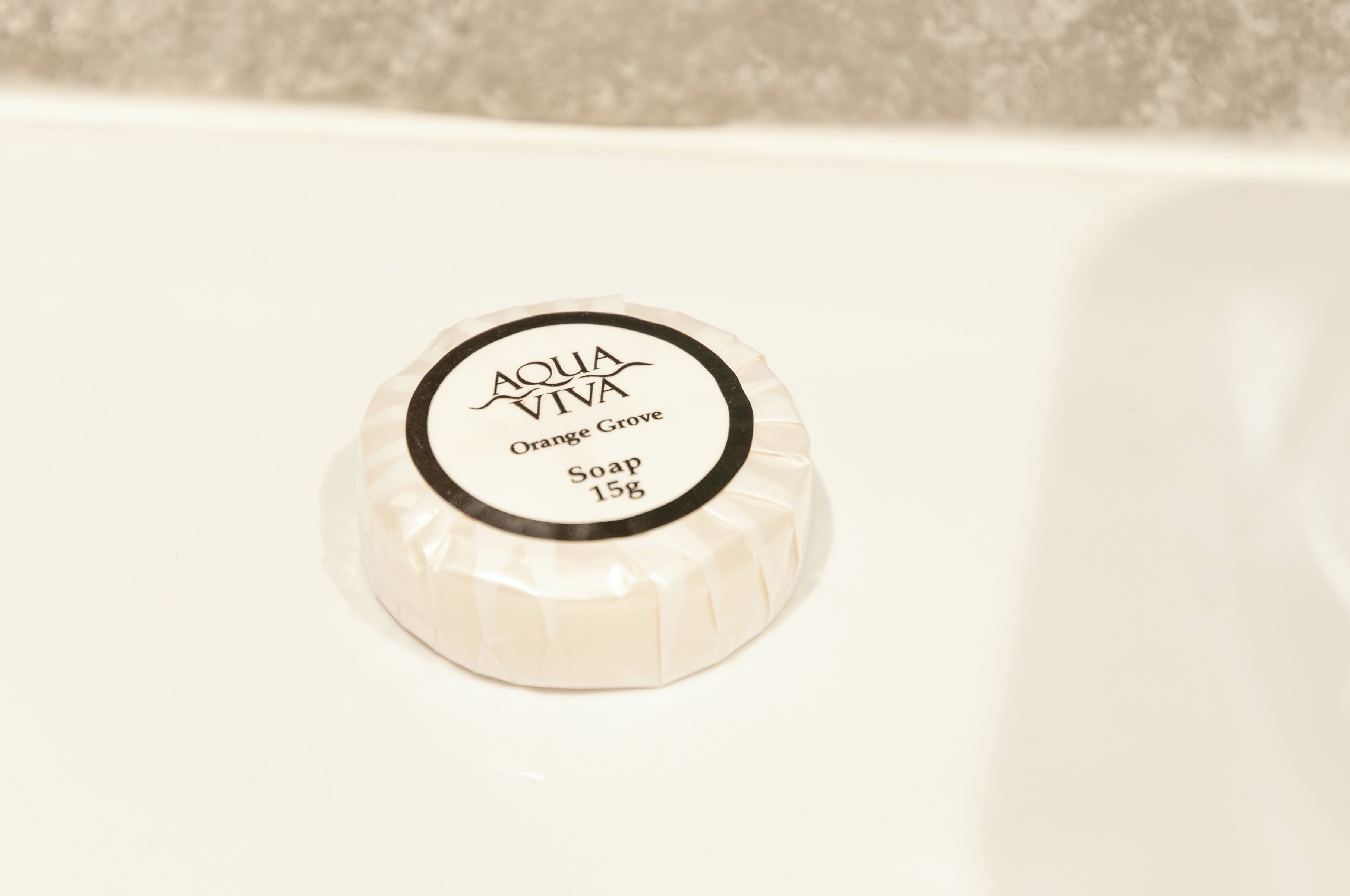 exclusive quadruple room, ground floor | bathroom | hair dryer, towels