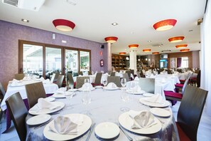 Restaurant - OYO Hotel El Ancla (Motril)