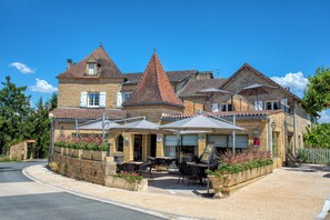 Reception - Hotel Restaurant Laborderie (Tamnies)