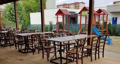 Hotel Chmelnice