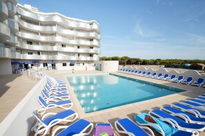 Unclassified image, 3 of 33, button - Seaside Escape with Pool (Le Barcares)