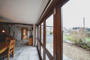 Interior - The Stables at Hawley Farm near the Jurassic Coast. (axminster)