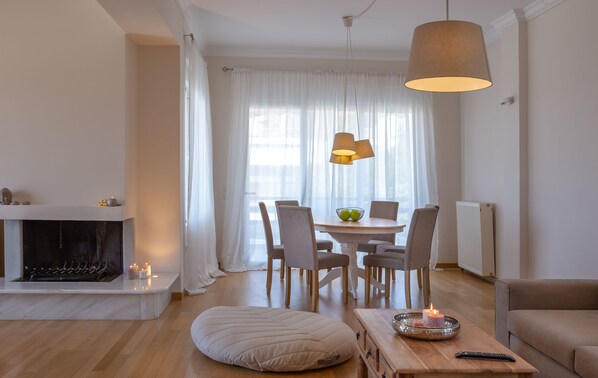 Apartment | In-room dining