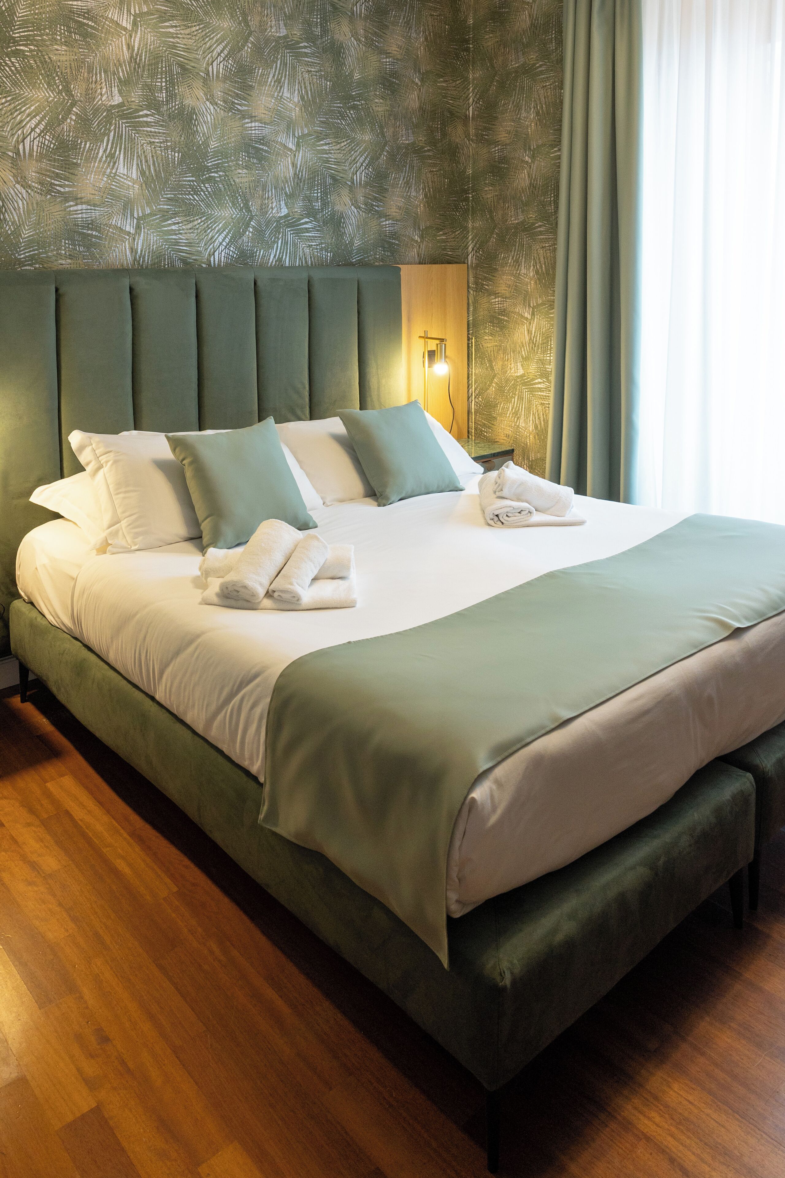 Quarto clássico | Edredons de pluma, cofres nos quartos, individualmente decorados