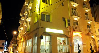 Hotel Plaça Vella