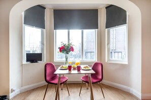 Private kitchen - George Street Place (Croydon)