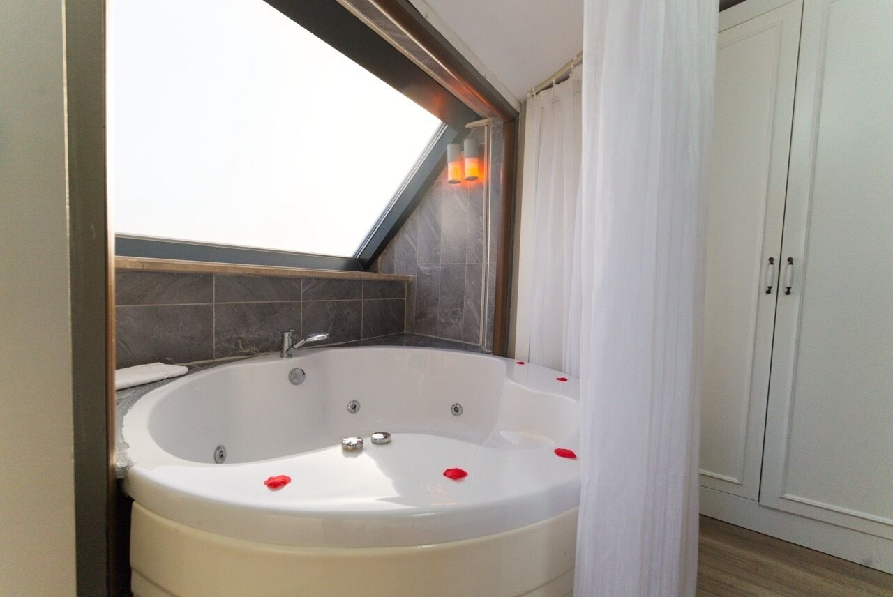 Photo - Microyal Hotel