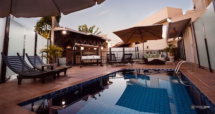 Tonello Business Hotel