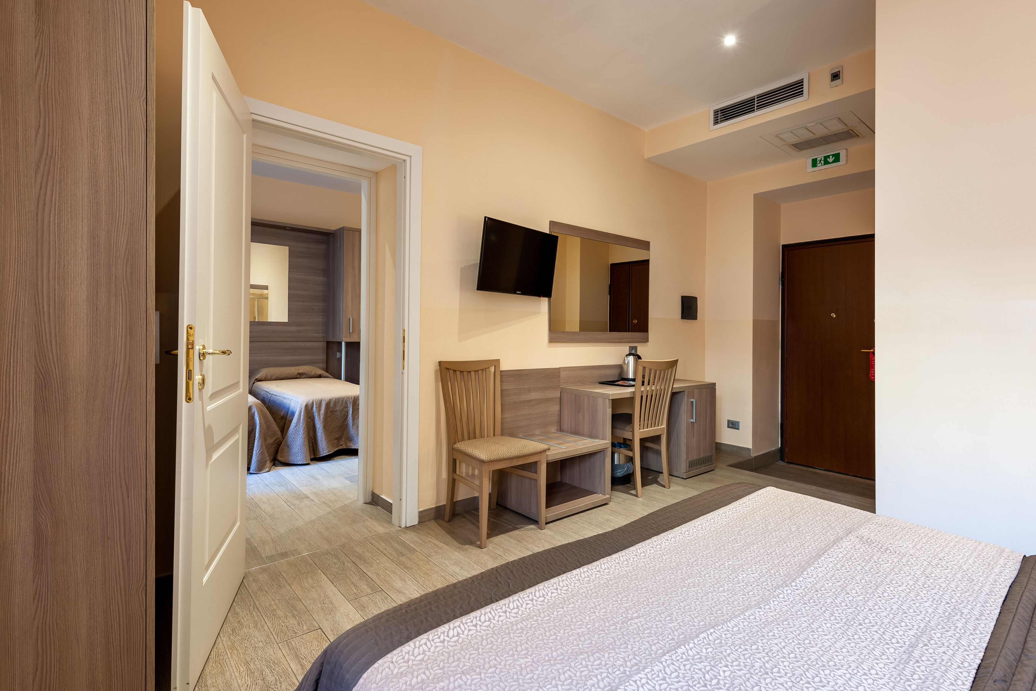 Photo - Catone Vatican Suites by Ghor