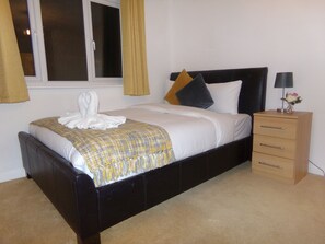 Luxury Apartment - The Rushmore Apartment (South Croydon)