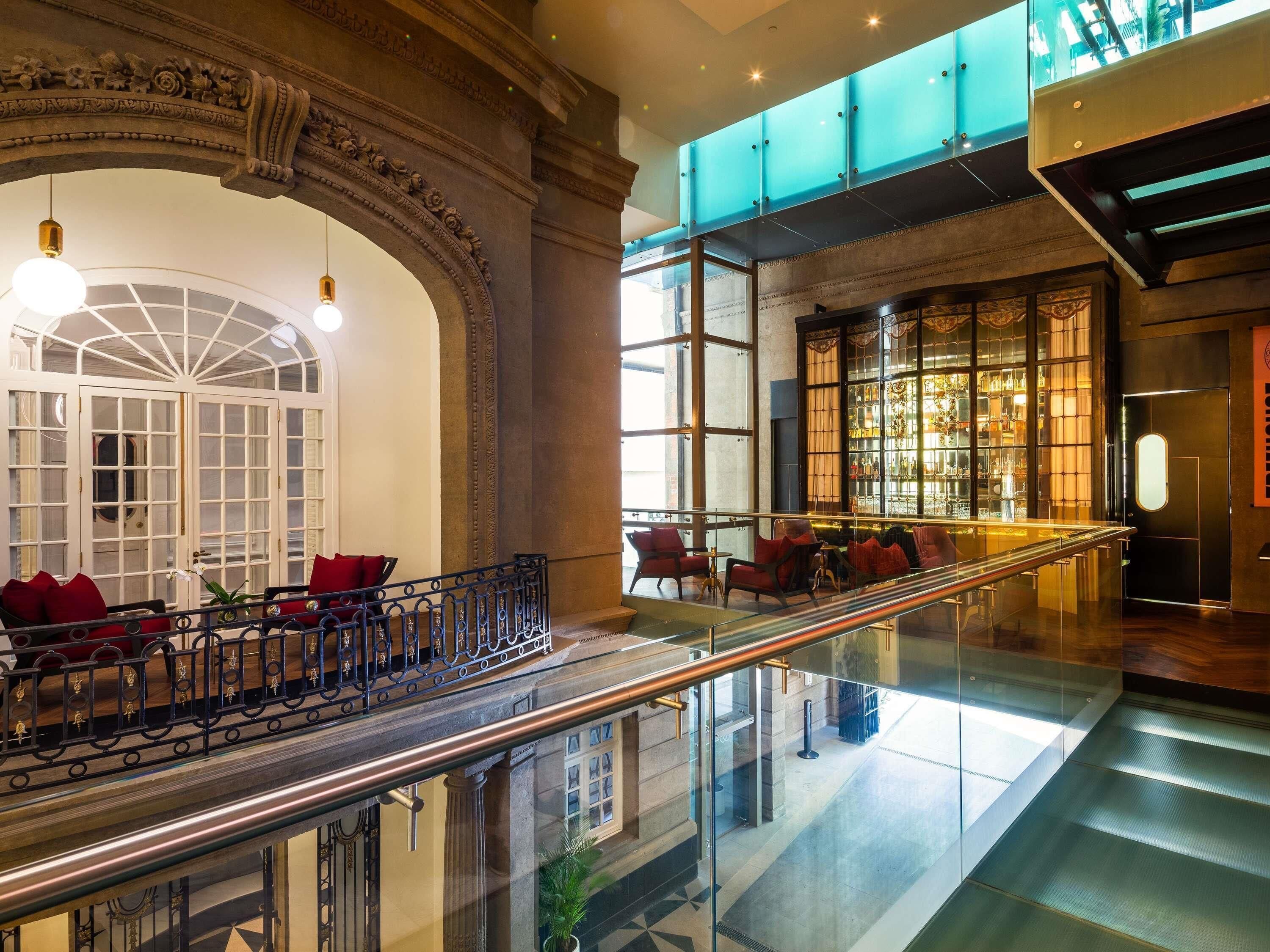 3 من البارات/الاستراحات، بار على السطح، بار مشروبات الكوكتيل