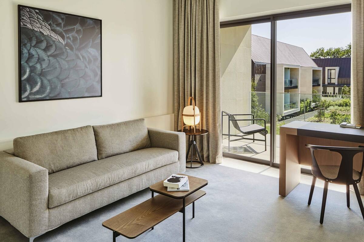 Deluxe-Suite, 1 King-Bett, Terrasse (Patio View)
