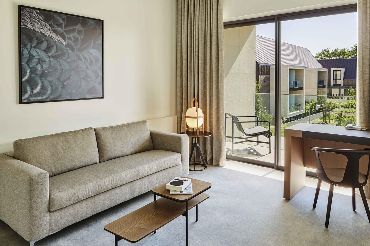 Deluxe Suite, 1 King Bed, Terrace (Patio View) | Premium bedding, minibar, in-room safe, desk