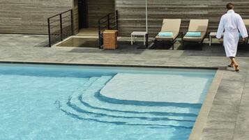 Couples treatment room(s), Turkish bath/hammam, body treatments