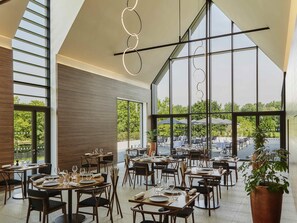 Restaurant - Le Domaine des Vanneaux Golf & Spa L'Isle Adam - MGallery Collection (Presles)