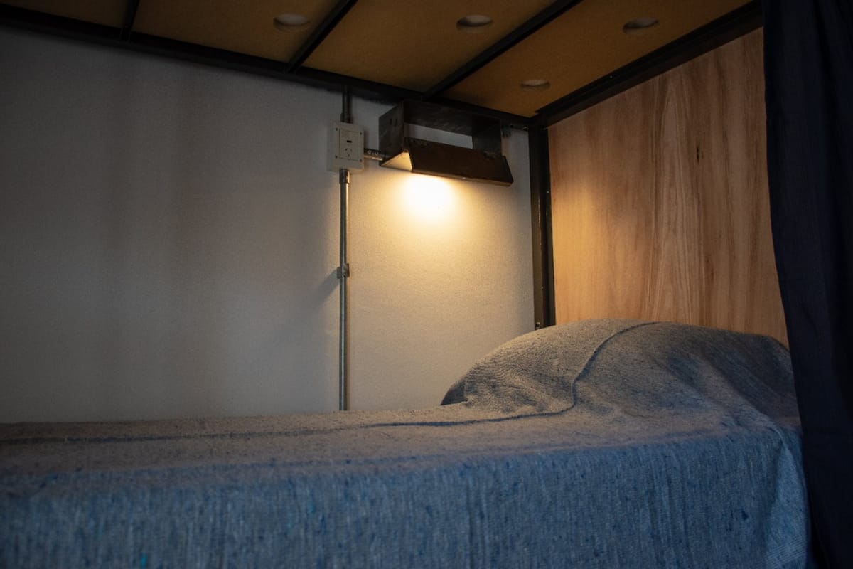 Twin Room (2E) | 1 bedroom, in-room safe, blackout drapes, WiFi (free)