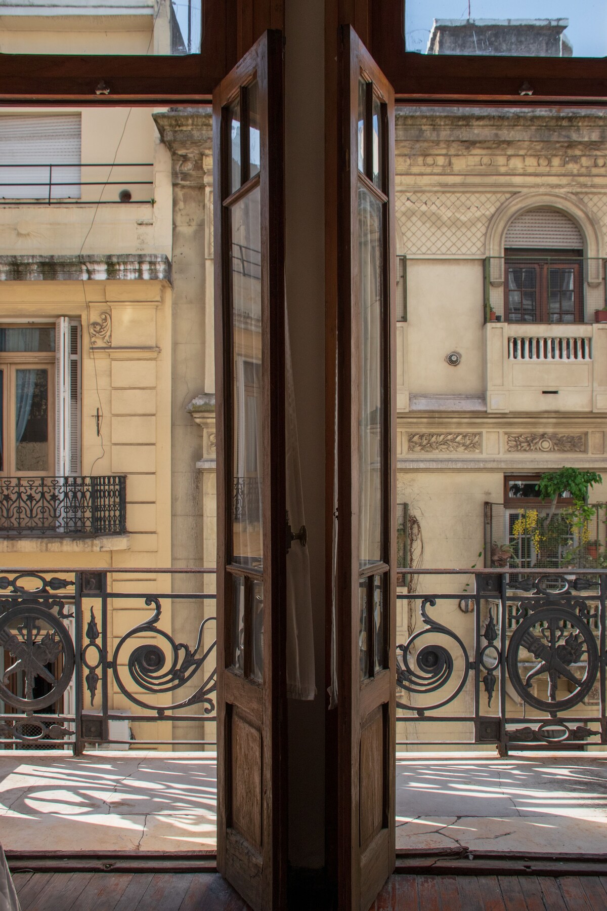 Dormitorio compartido, balcón (2A+3A -. 12 PAX BALCONY) | Vistas desde la habitación