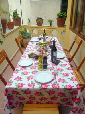 Desayuno continental incluido todos los días