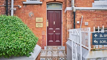 1 bedroom, individually decorated, individually furnished, free WiFi