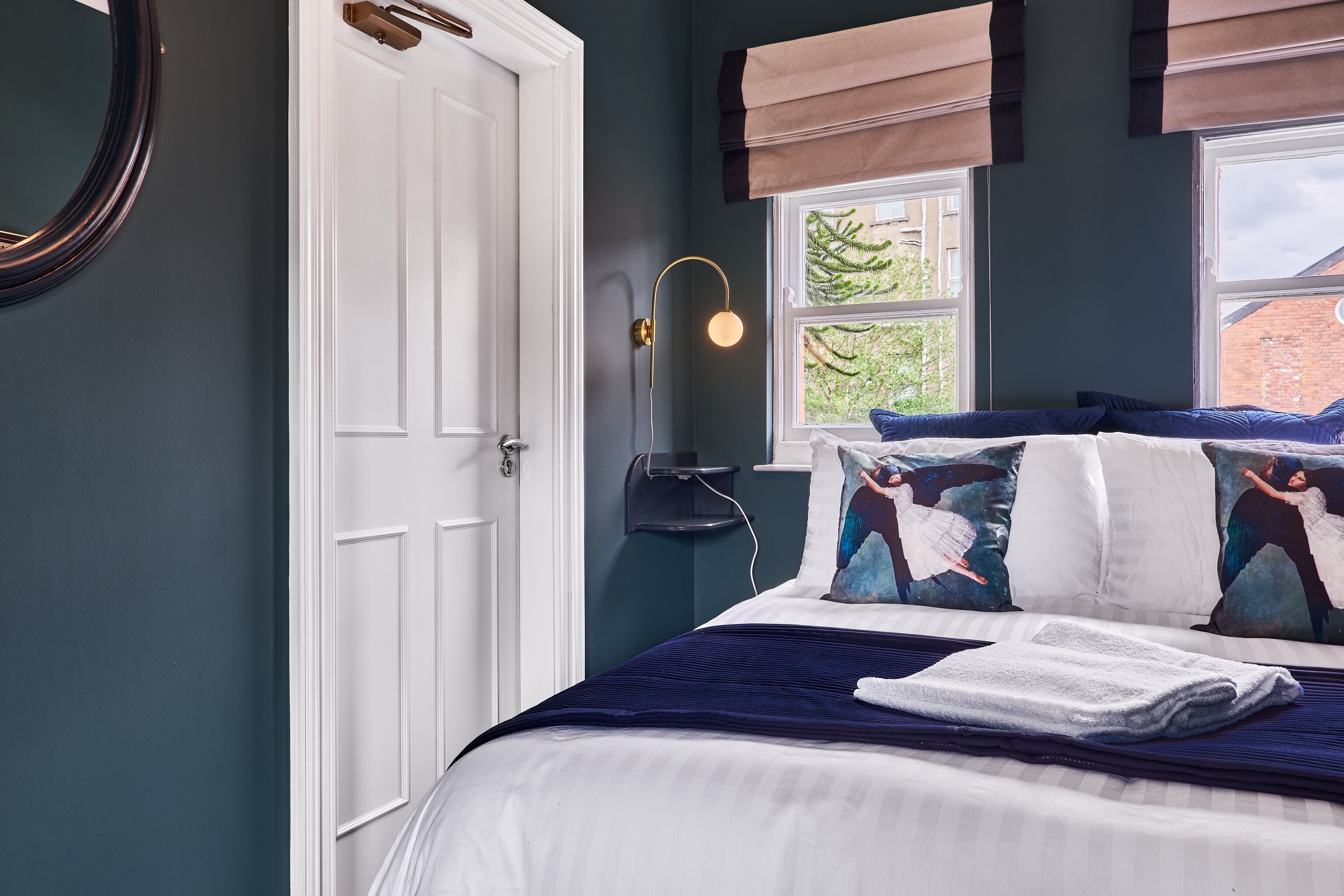 1 chambre, décoration personnalisée, ameublement personnalisé