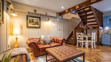 Căn hộ | 1 phòng ngủ, trang trí khác biệt