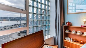 Unclassified image, 3 of 34, button - Riverside Apartment (Londonderry)