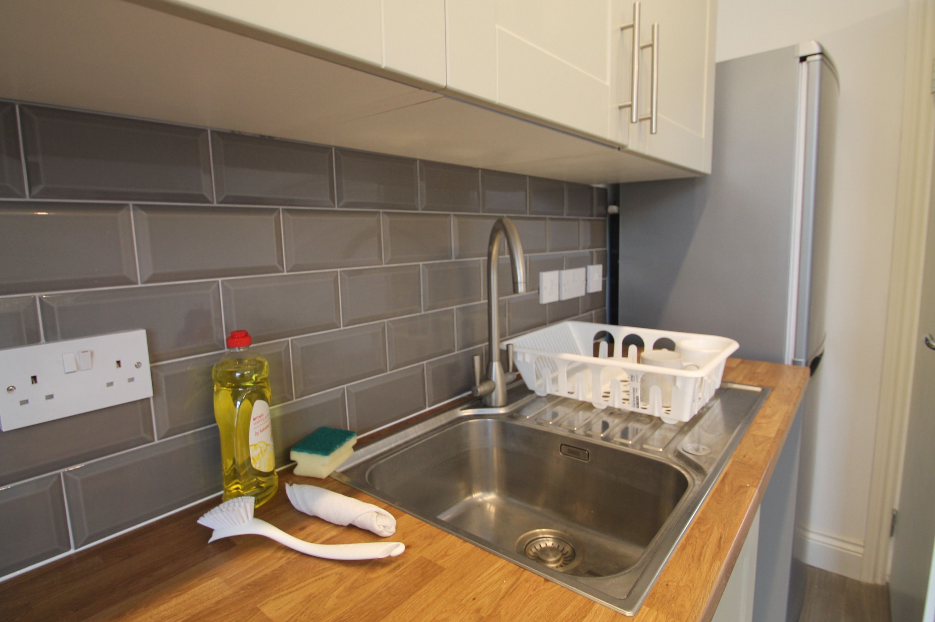 Luxury Apartment | Private kitchen | Fridge, oven, stovetop, electric kettle
