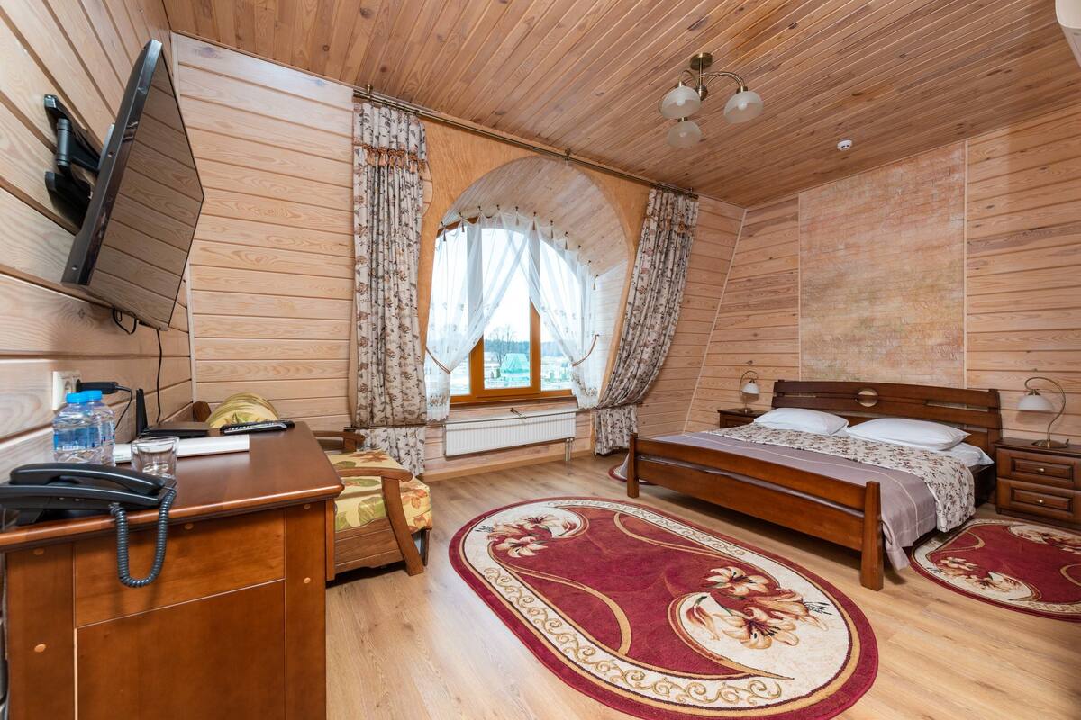 Minibar, individually decorated, individually furnished
