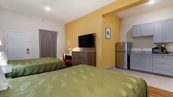 Suite, 2 Queen Beds, Non Smoking | Free cots/infant beds, free WiFi, bed sheets
